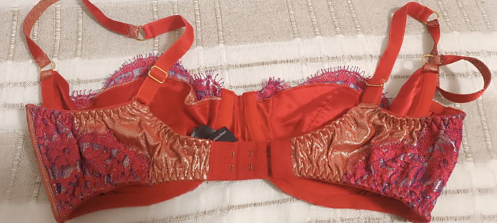 Сутиен Agent Provocateur