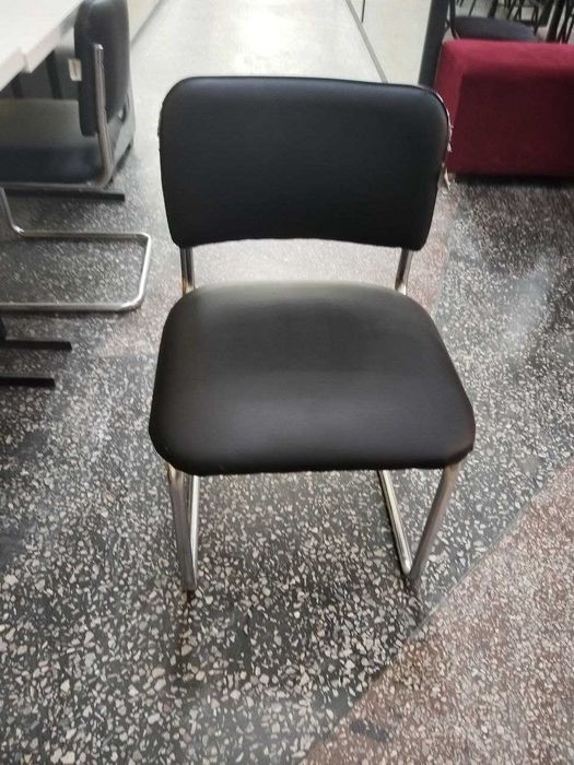 Silver stullar  va maxsus stullar sotiladi