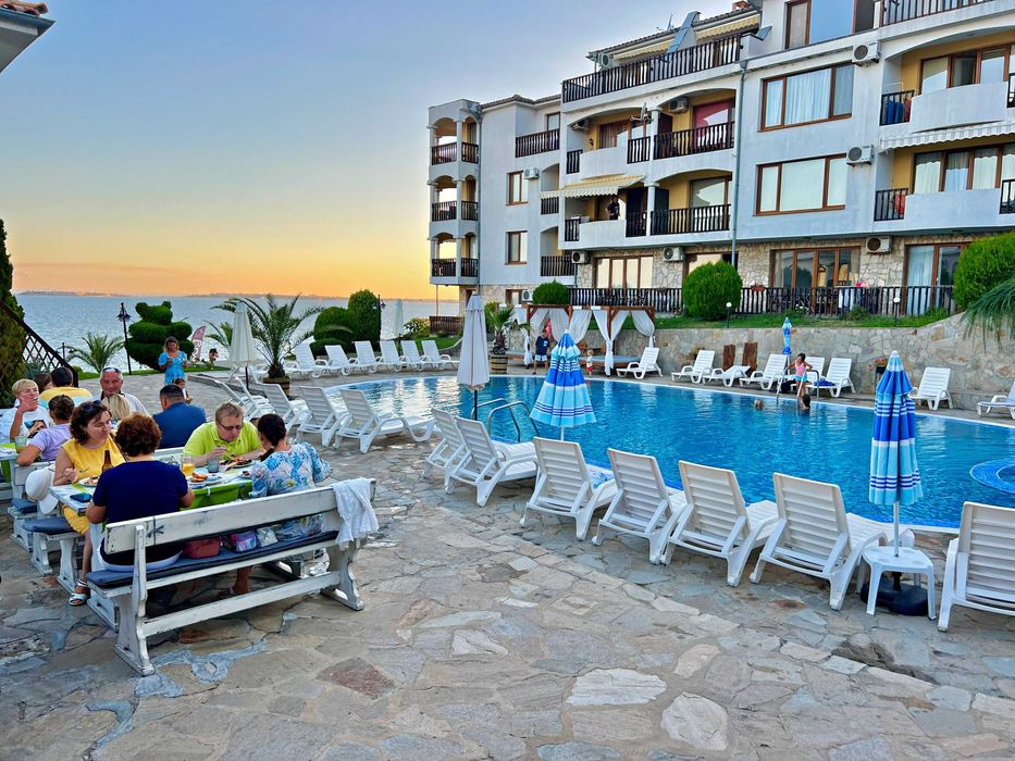 Продава се Тристаен апартамент в Свети Влас - 119 кв.м за 964 €/кв.м - Снимка #21