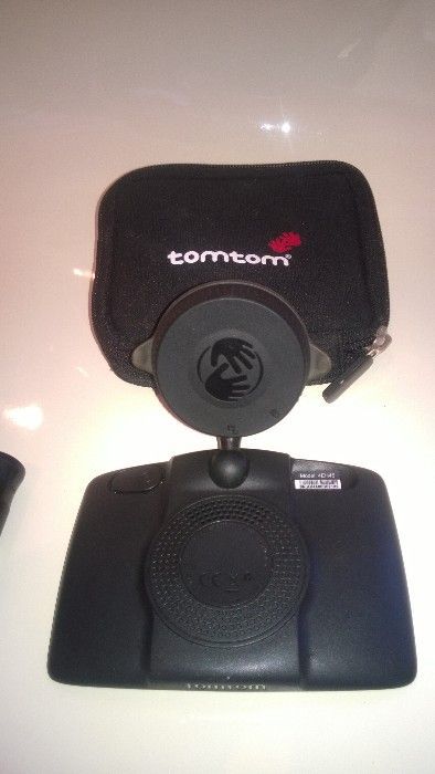 TomTom VIA Навигация