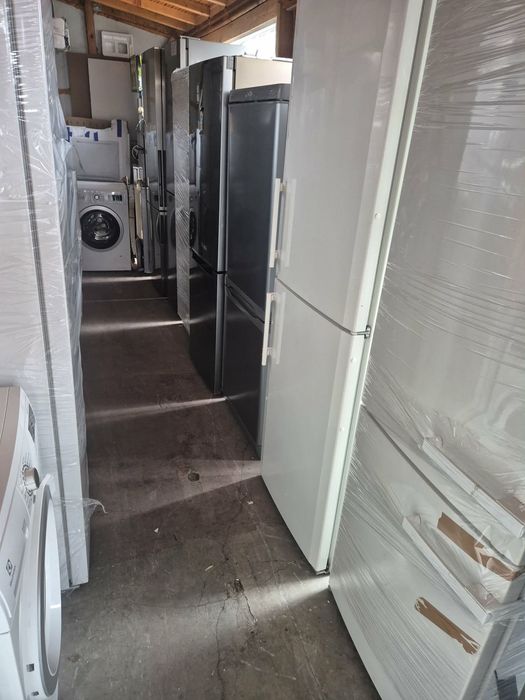 Хладилник с фризер Привилег 160/60/60