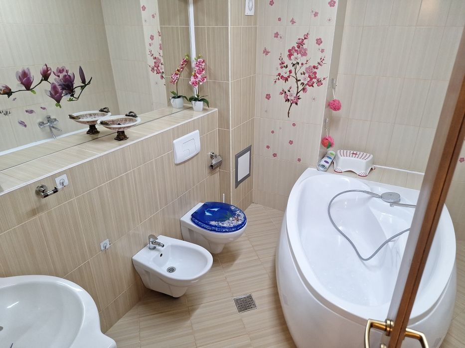 Regim hotelier pentru pretențioși lângă Mol, str Ștefan cel Mare