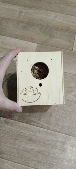 Домик для попугаев