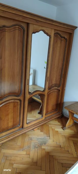 Inchiriez apartament cu 3 camere pe Str.Carpatilor 13 COMISION 0