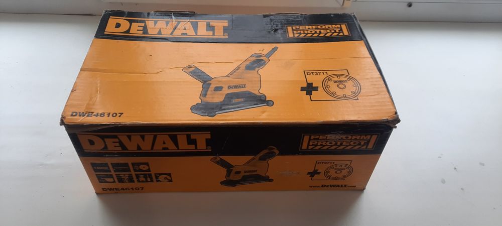 Штроборез DeWALT DWE46107