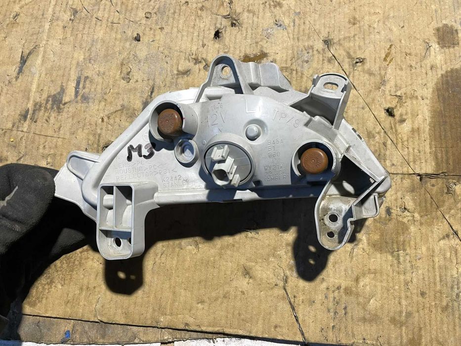 Ляв Мигач b45a51360 Mazda3 2014 2.0бен 121kW