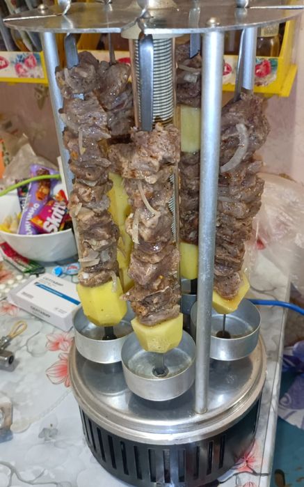 Продам электрошашлычницу