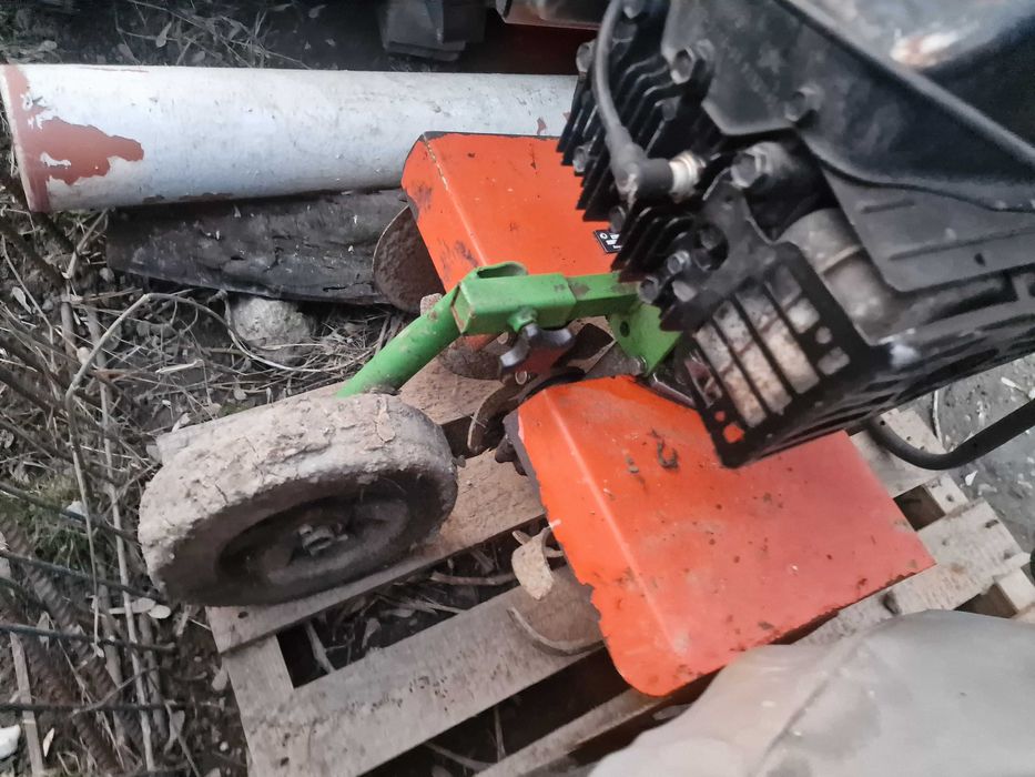 Motosapa Motocultor pe benzina 5CP Stare f buna