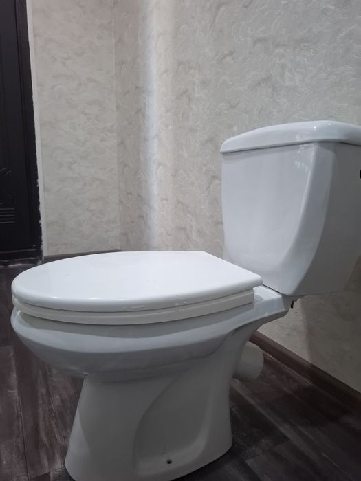 Унитаз с бочонком бу