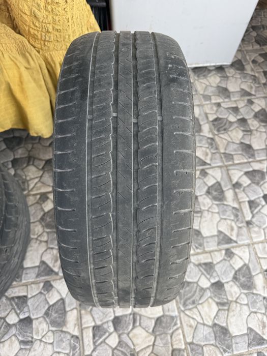 Шины комплект 20.000 б/у