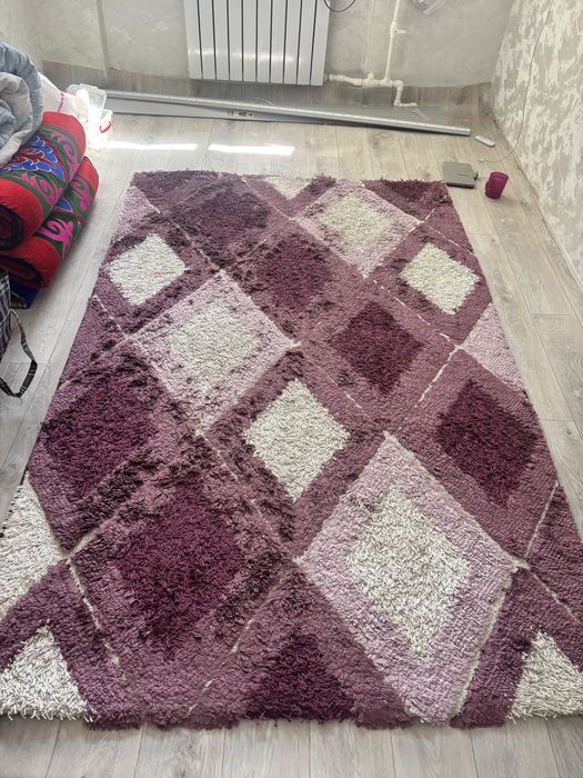 Продам ковер 150*230