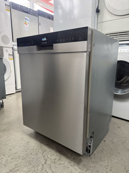 Съдомиялна за  полу вграждане Siiemens