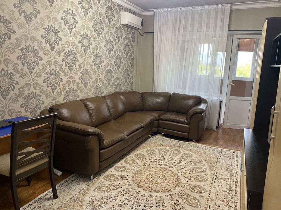 Диван кожана находится в Отеген батыре