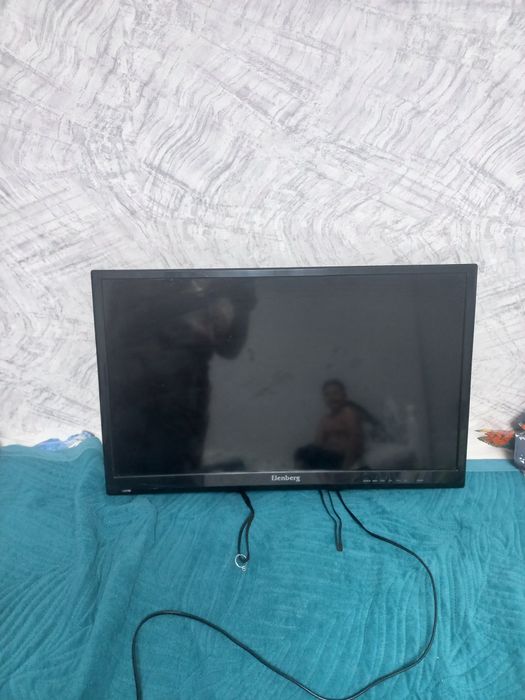 Продам телевизор