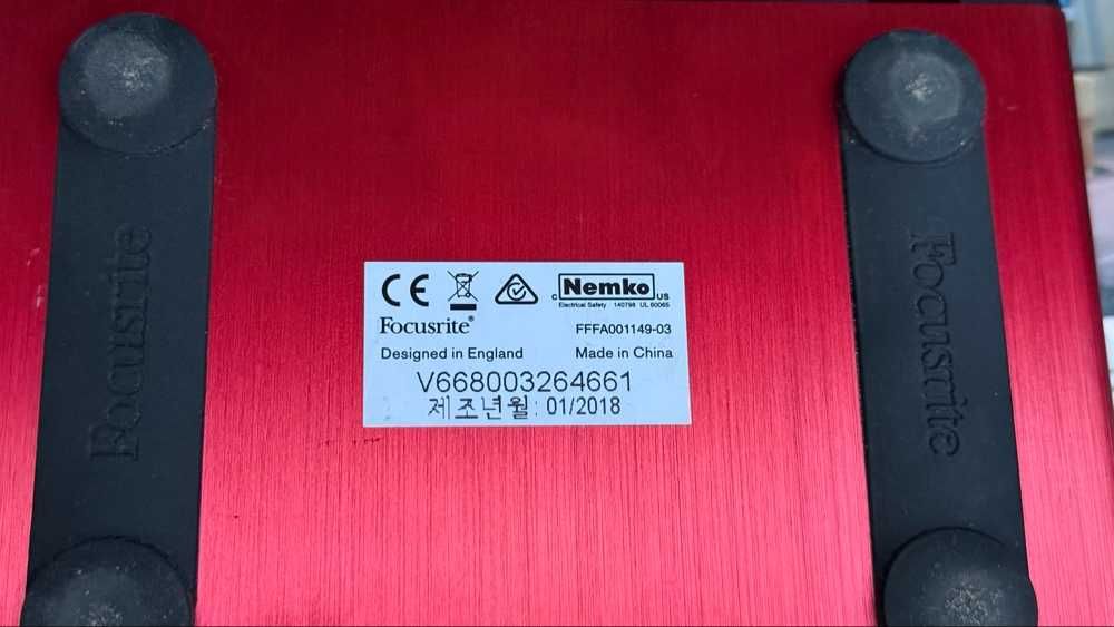 Аудио Интерфейс Focusrite Scarlett Solo 2nd Gen - Като нов