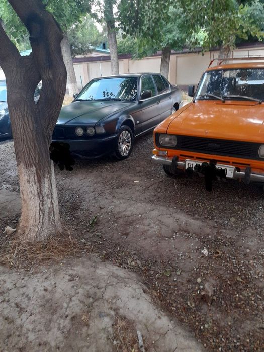 Москвич азлк 2140 на запчасти тоже можно.