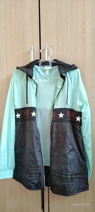 Страхотно яке тип ветровка H&M