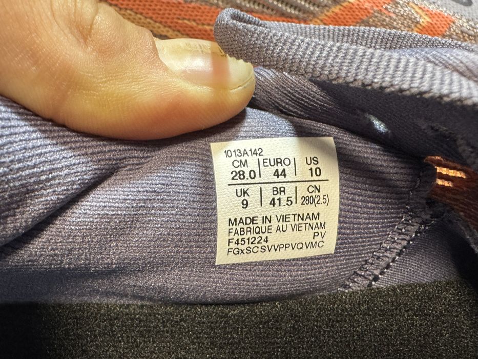 Чисто НОВИ! Asics SUPERBLAST 2 greyish purple/coral reef