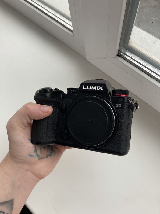 Panasonic Lumix S5