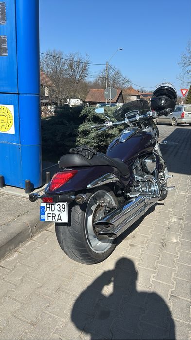 Suzuki vzr 1800 m109r Intruder
