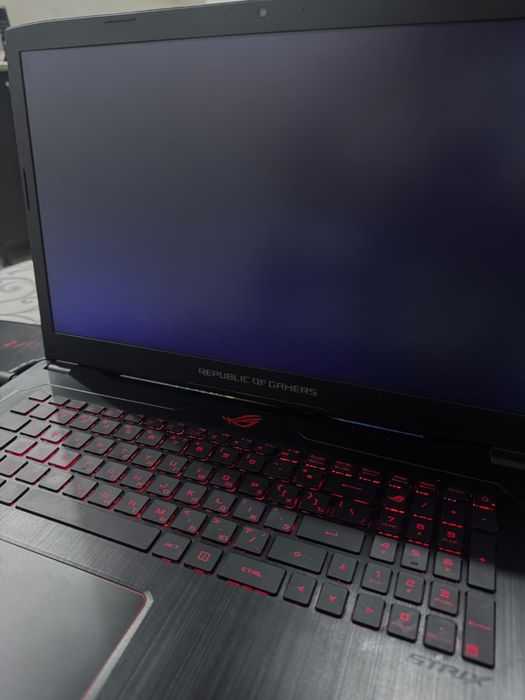 Ноутбук asus rog