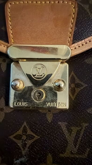 Servieta Louis Vuitton originala