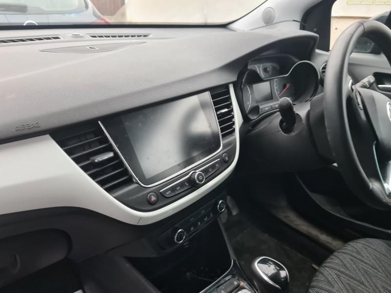 Radiator apa Opel Crossland X 1.5 turbo 75 kw D15DT (DV5RD)