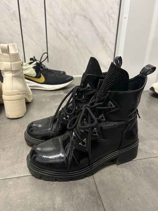 Дамски боти