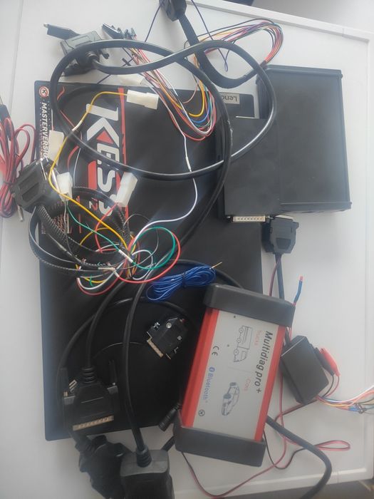 Se vine laptop thinkpad+ diagnoza autocom + kessv2