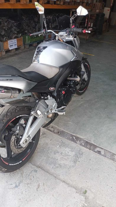 Suzuki GSR600 2011