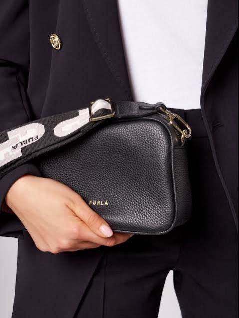 Furla естествена кожа