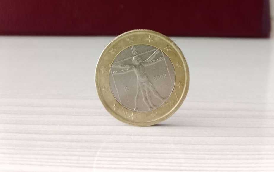 Монета 1 евро "Витрувианский человек"