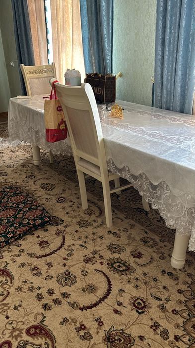 Новый гарнитур 300000