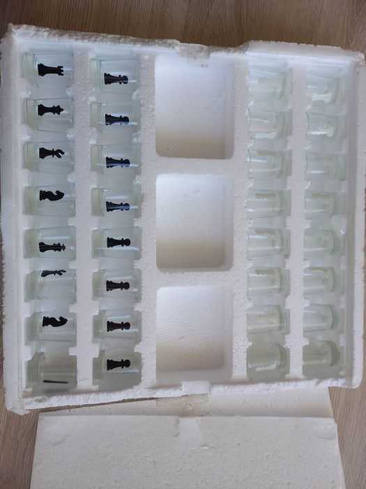 Продается набор рюмок