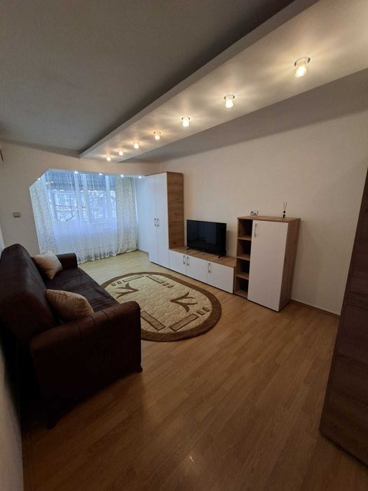 Apartament de inchiriat