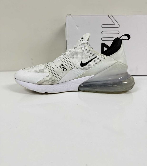 Nike Air Max 270