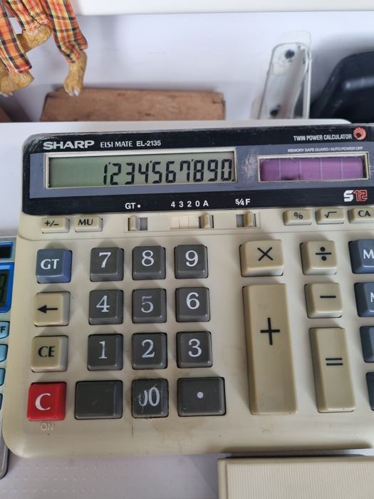 Calculatoare vechi pentru colectie