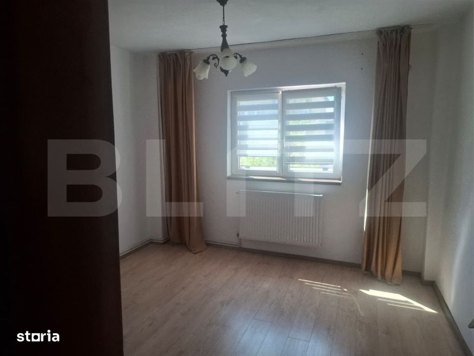 Apartament 3 camere, 73 mp, zona Micro 11