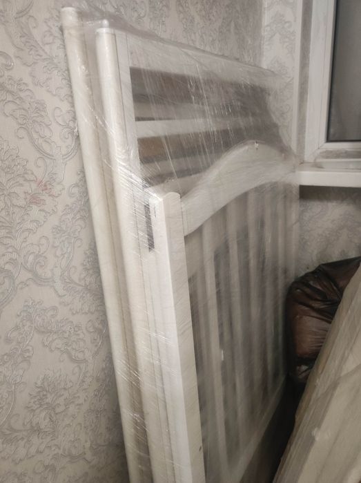 Продам срочно детский манеж с маятником