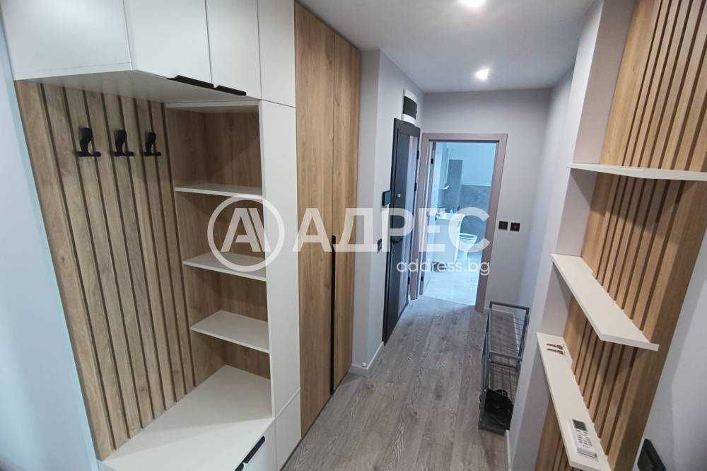 Дава се под наем Тристаен апартамент в Разград, Център - 130 кв.м за 1200 € - Снимка #9