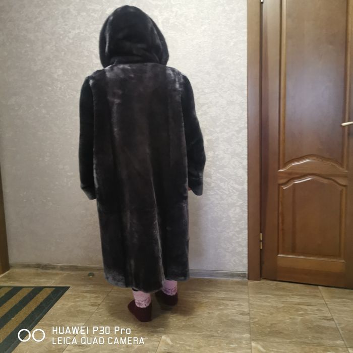 Продам шуба новая мутон.