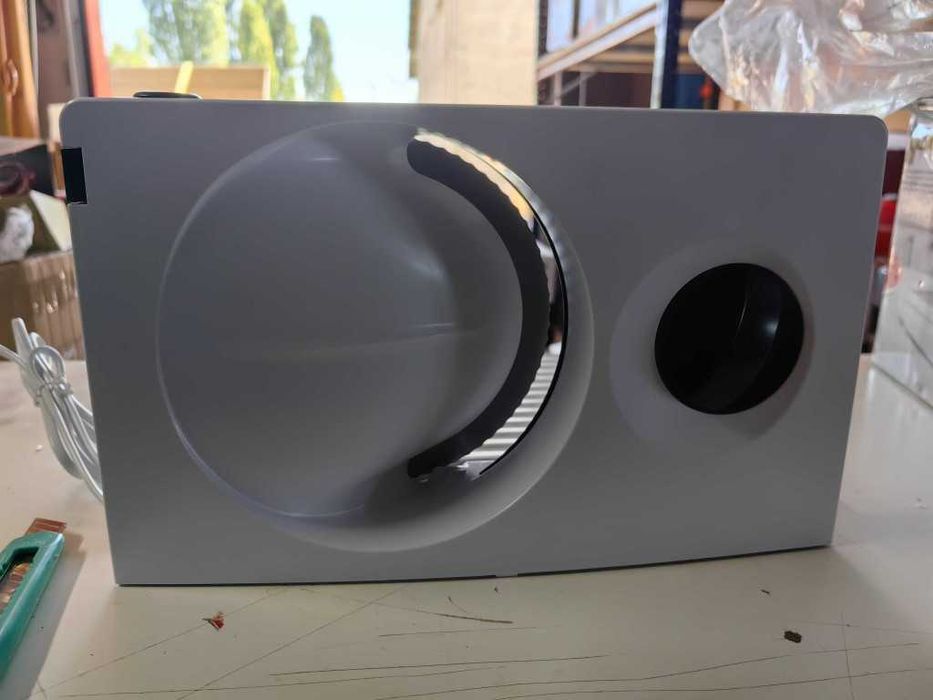 Електрическа резачка за хляб, месо и сирена