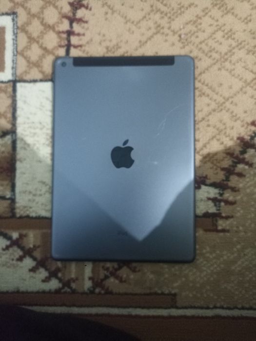 iPad 9 go 64gb +simkarta ketadi ideal holatda