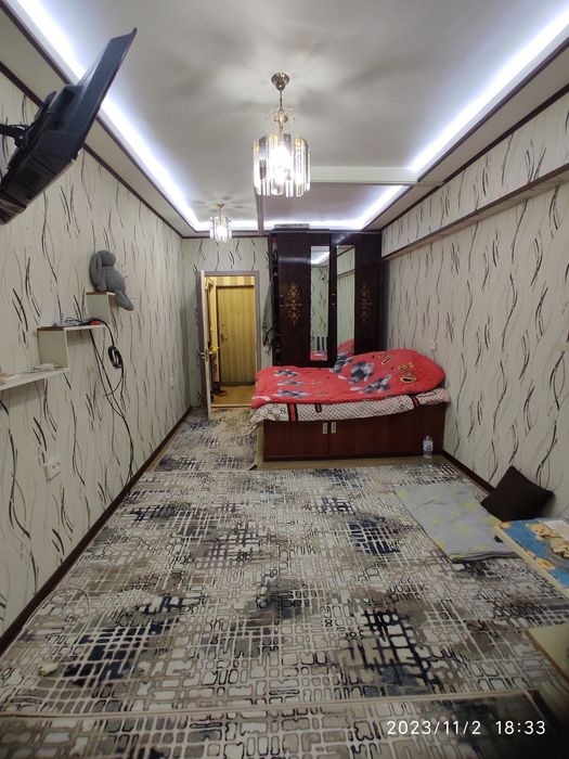 Продам свою кв БУЗ-2 ( Эко Базар ) 1*1*5 Бывший общежития