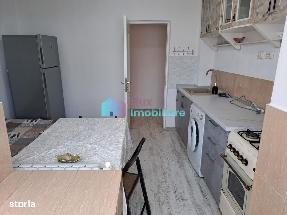 Apartament cu 2 camere Zamca-Colegiul M.Eminescu — fotografia 2