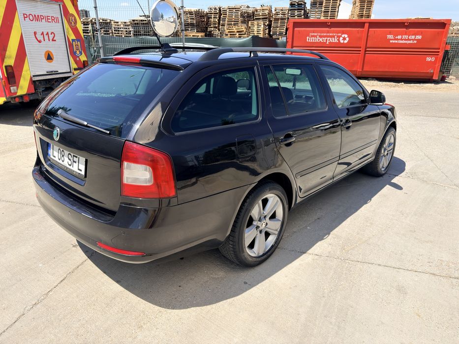 SKODA Octavia 2011 — imagine 4