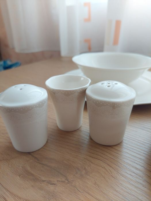 Комплект сервиз за хранене фин порцелан