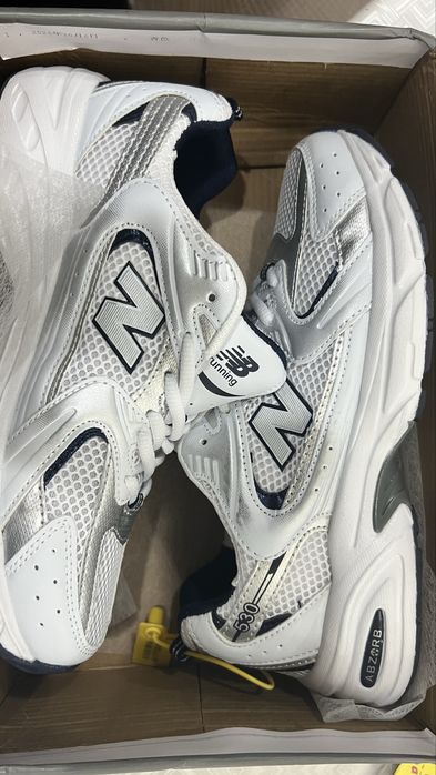 Кроссовки New balance