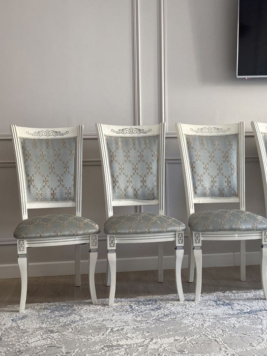 Продаем стулья по 10 000 тг