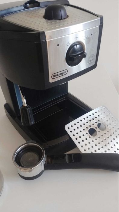 Кафемашина DeLonghi EC 157